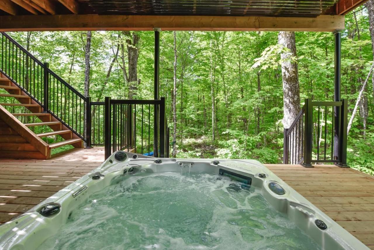 Chalet Bellevue Luxe Avec Spa Et Local A Velo Pont-Rouge Bagian luar foto