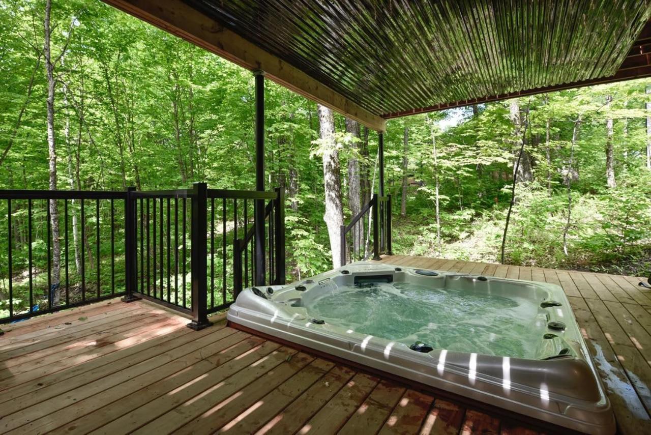 Chalet Bellevue Luxe Avec Spa Et Local A Velo Pont-Rouge Bagian luar foto